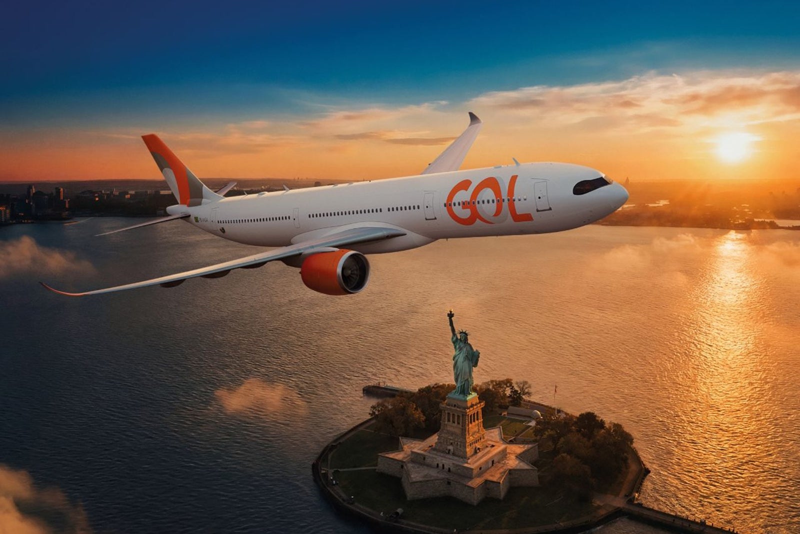 GOL Airplane NYC_GOL