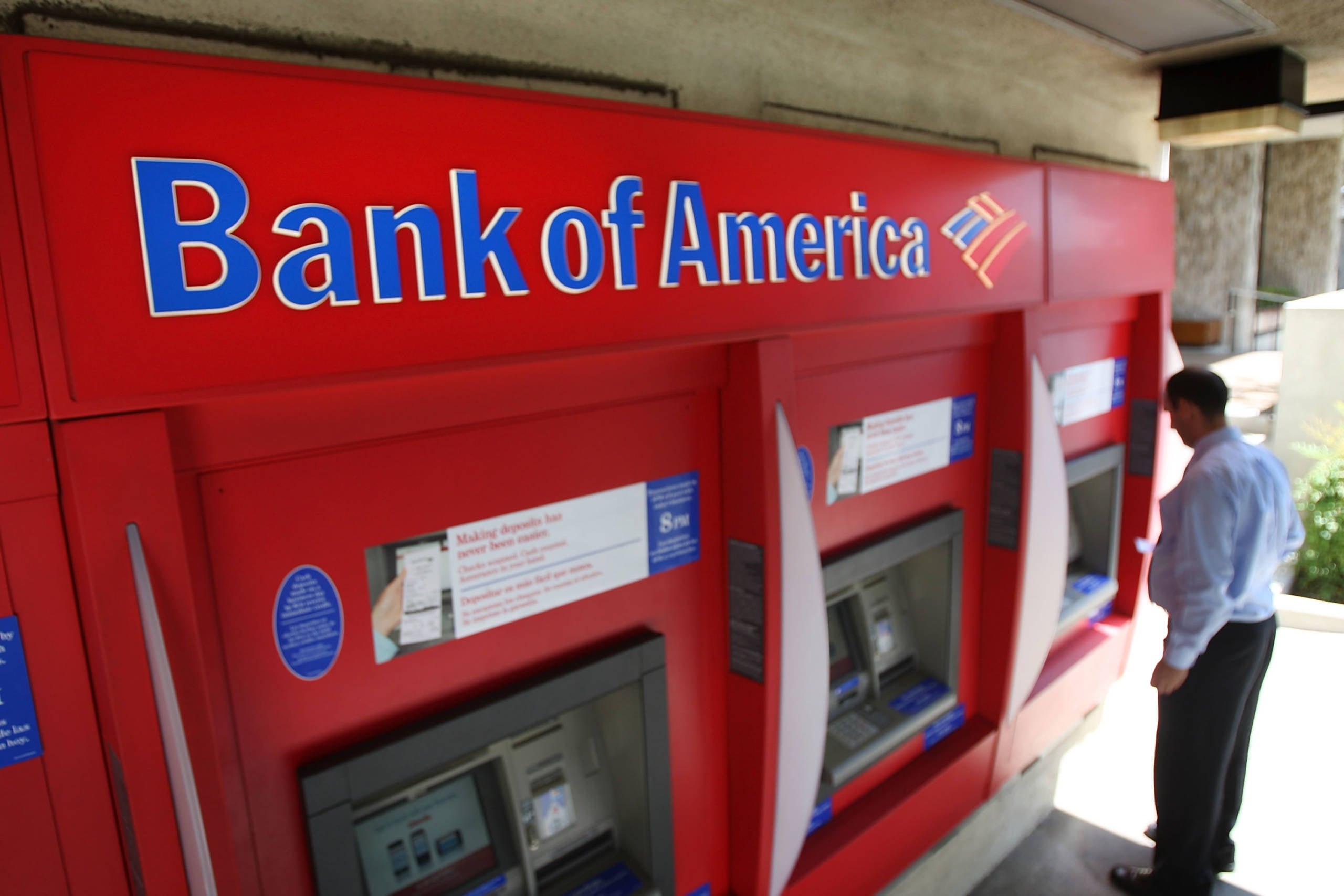 Bank Of America To Close 10 Percent Of Its Branches