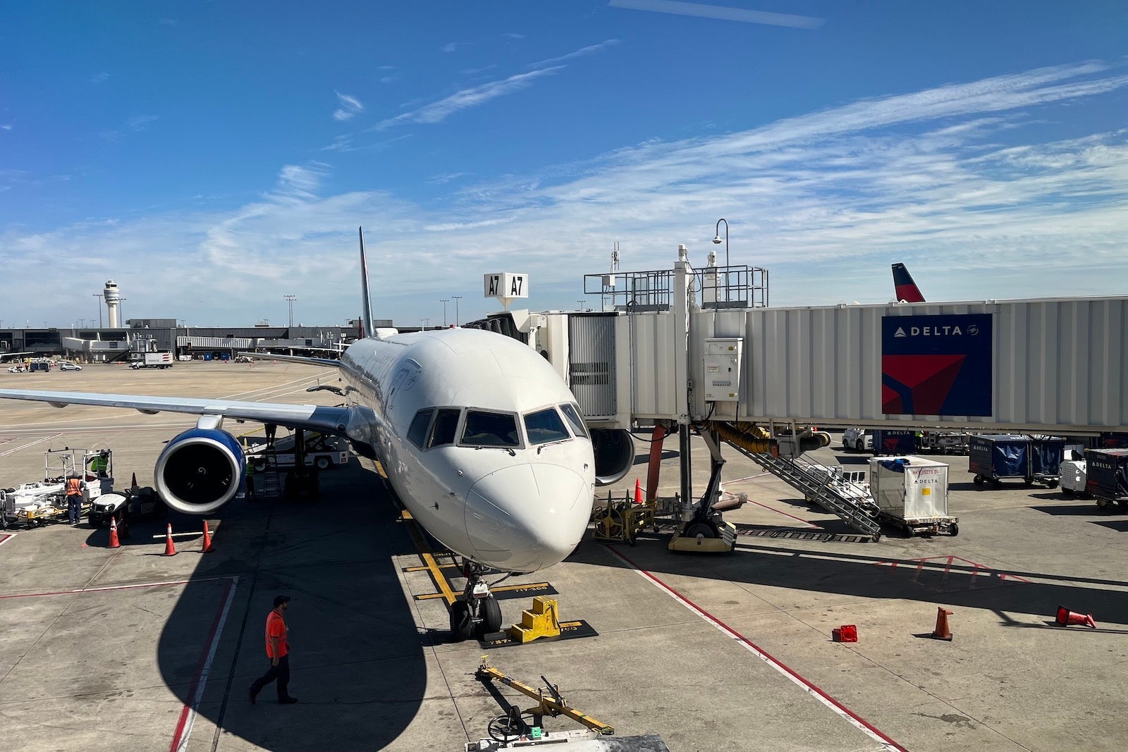 plane at iad