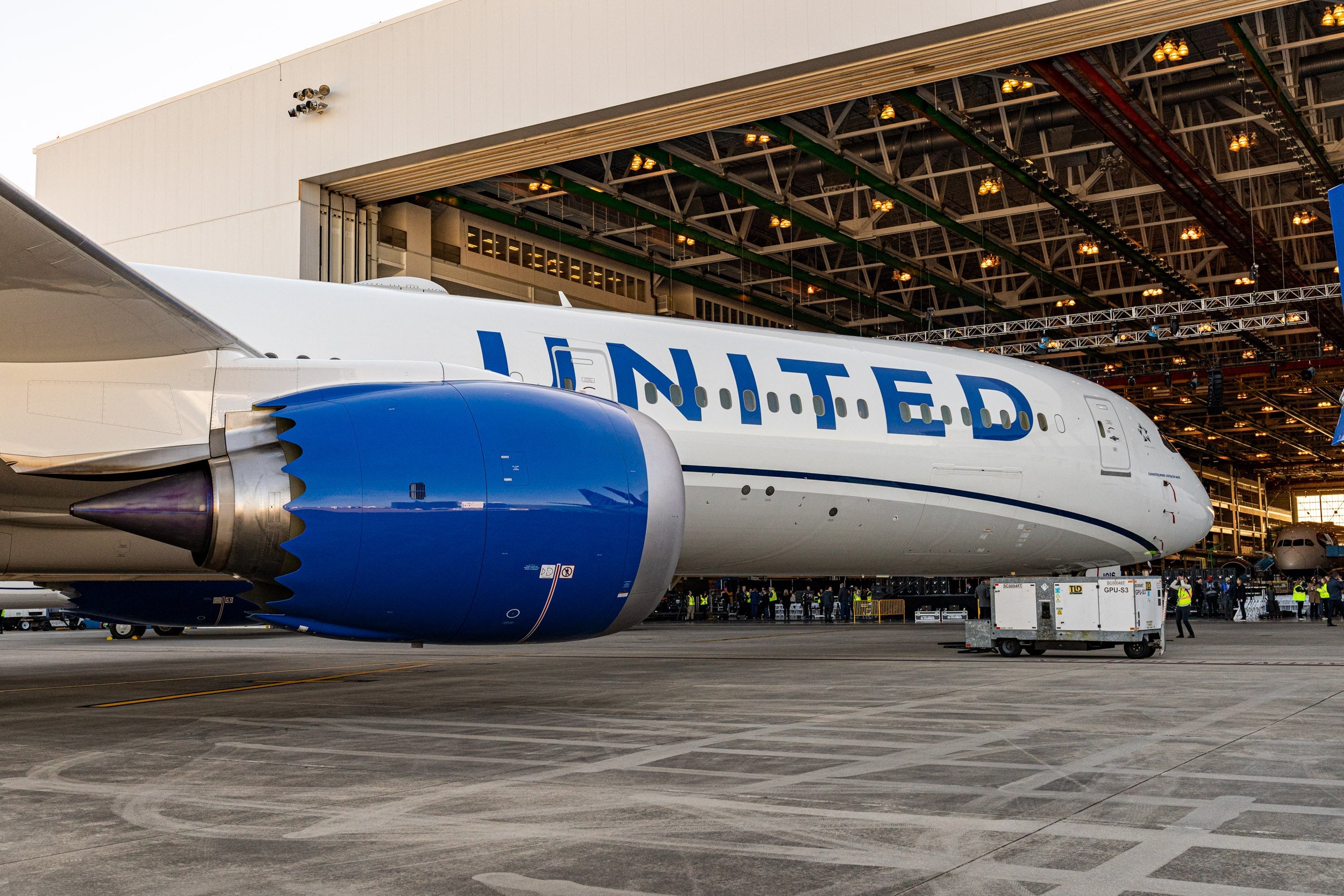 United Boeing 787 Dreamliner Charleston-39