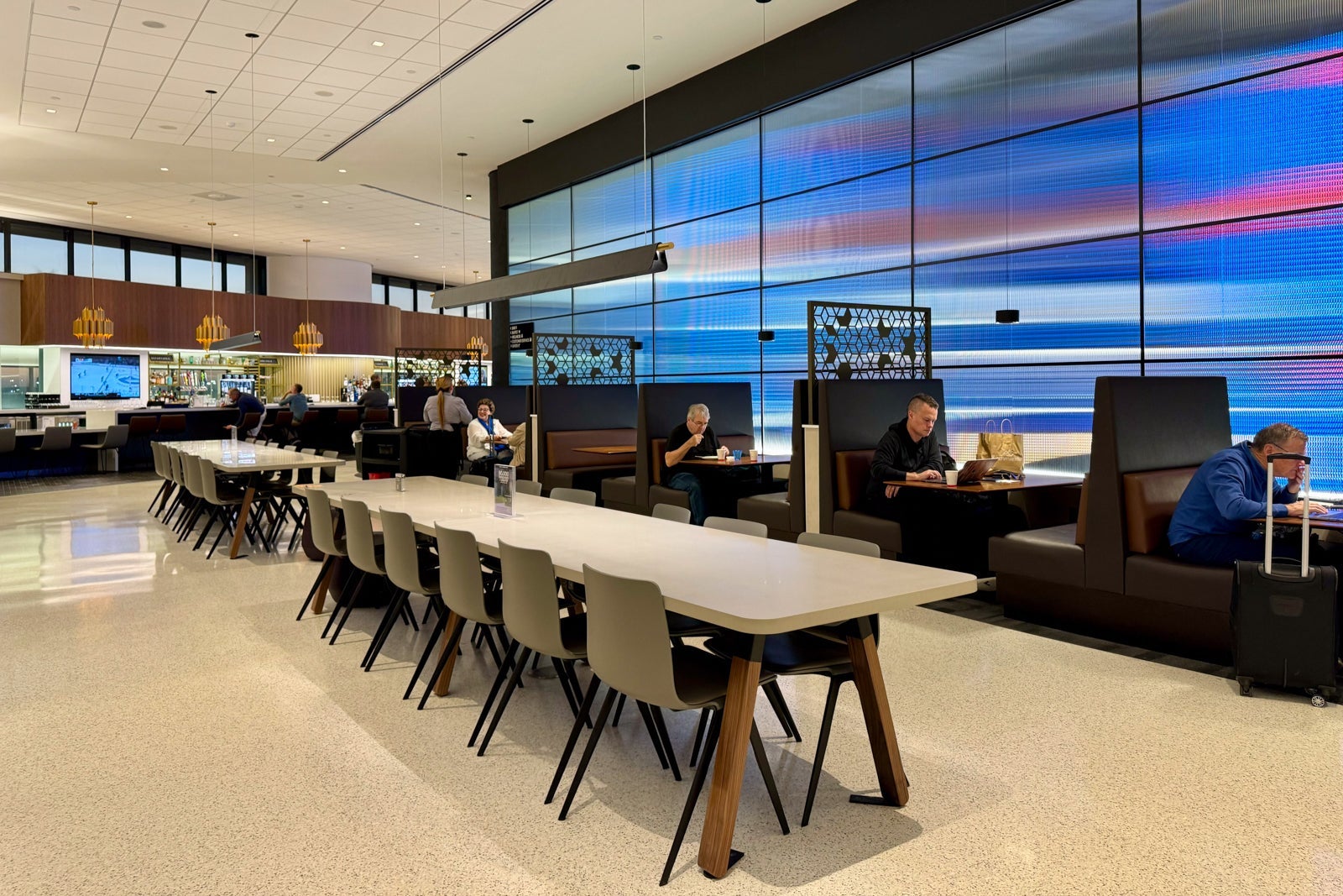United Club Newark C74
