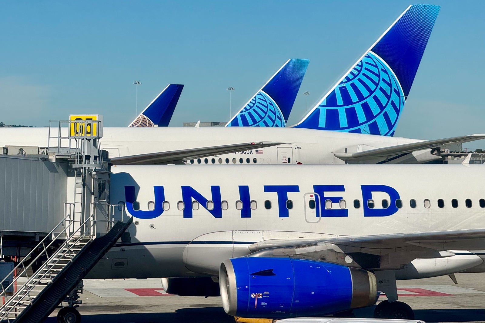 United Planes Boeing Airbus SFO Airport San Francisco