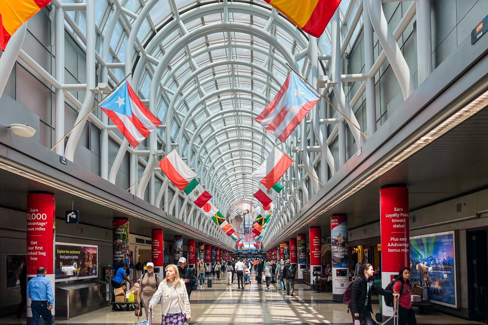 CLINT HENDERSON/THE POINTS GUY