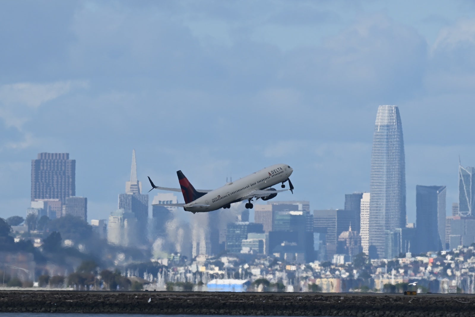 Planes at San Francisco International Airport (SFO)