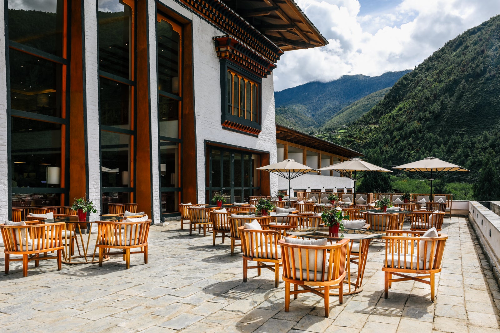 SMALL LUXURY HOTELS